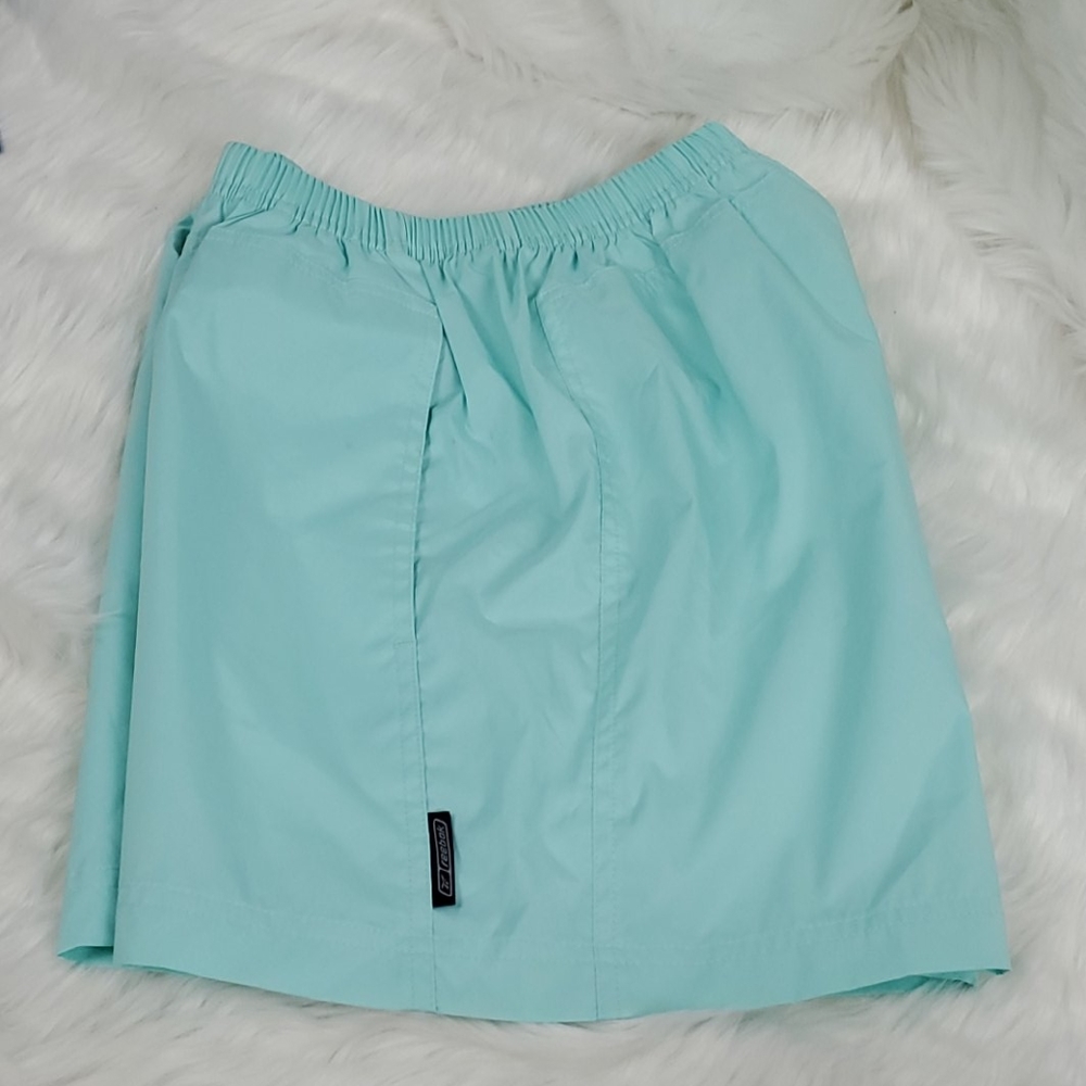 Reebok Size M Men Shorts Vintage Y2K Polyester Mint Color Elastic Waist